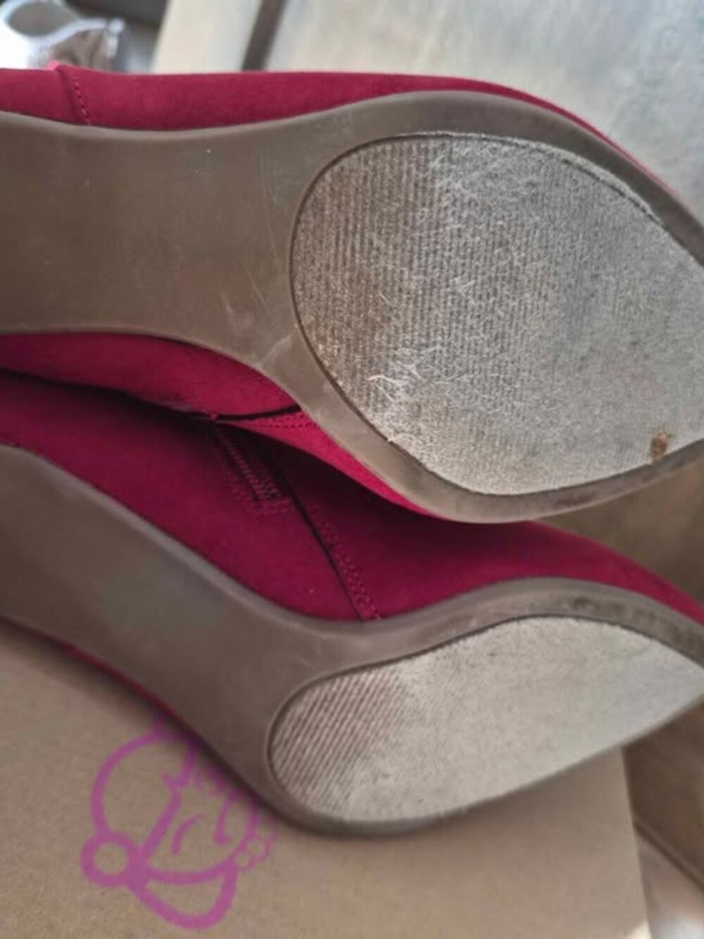 Sugar Red Vecna Ankle Boots Size 8.5 - Picture 4 of 6